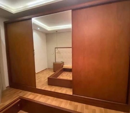 تفصيل أبواب خشب الرياض