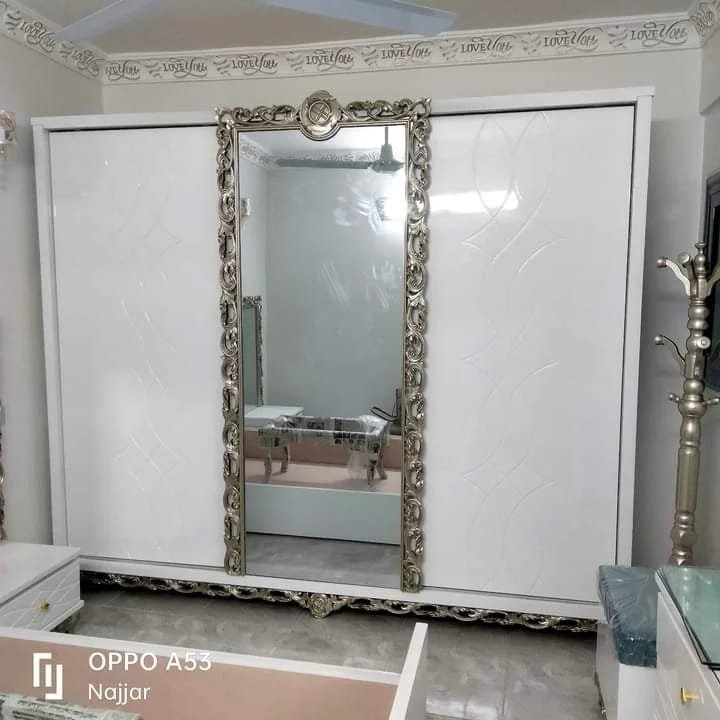 معلم نجار دواليب في الرياض